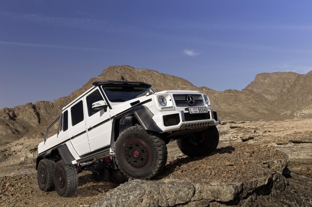 Mercedes-Benz G 63 AMG 6x6 near-series (6).jpg